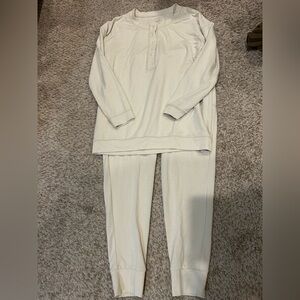 Women’s Cream Lounge Set